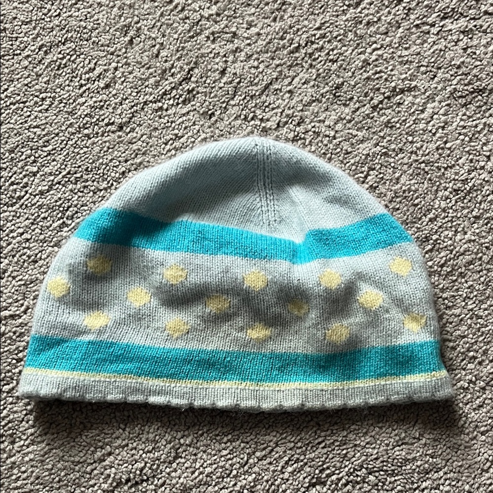 Vintage American Eagle Outfitters Womens’ Light Blue and Yellow Polka Dot Beanie